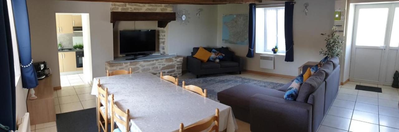 Charming Traditional 2-Bed Cottage Near Plémet Exteriér fotografie