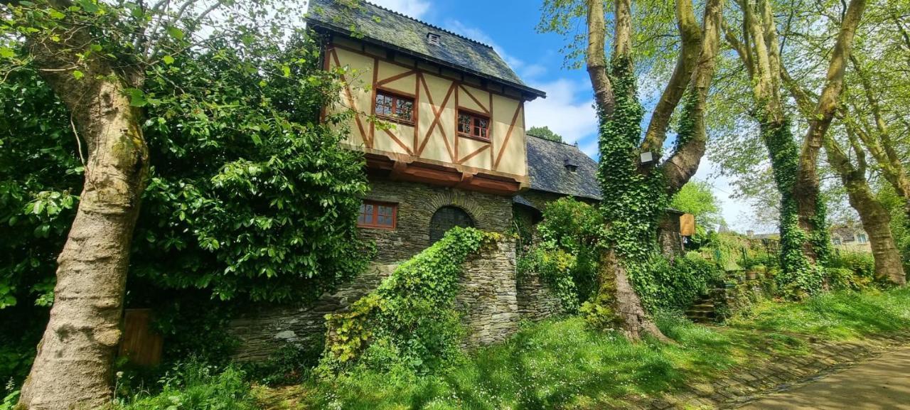 Charming Traditional 2-Bed Cottage Near Plémet Exteriér fotografie